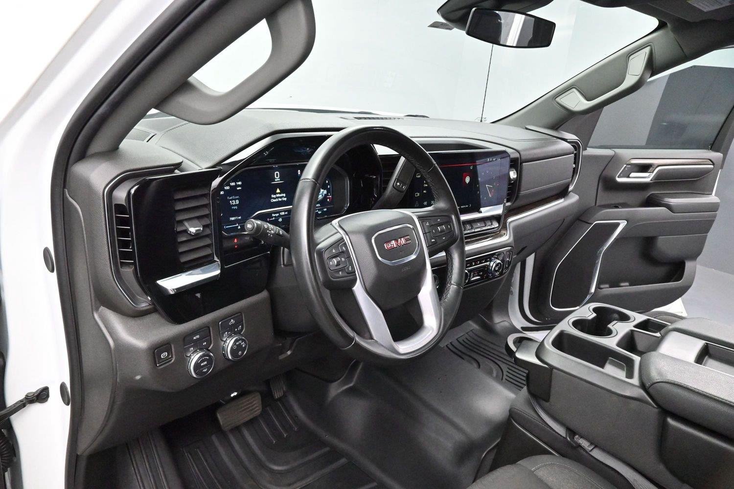 Used 2024 Summit White GMC SLE image 13