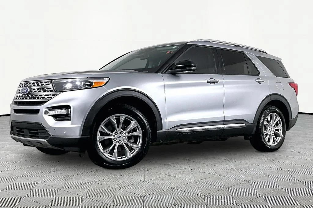 Certified Used 2023 Silver Ford Limited image 1