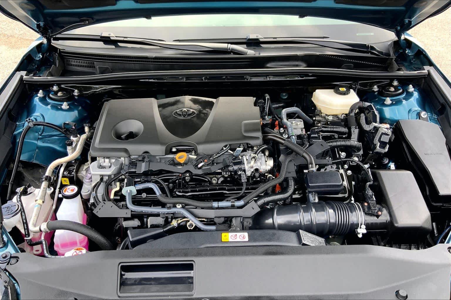 Used 2025 Ocean Gem Toyota SE image 31
