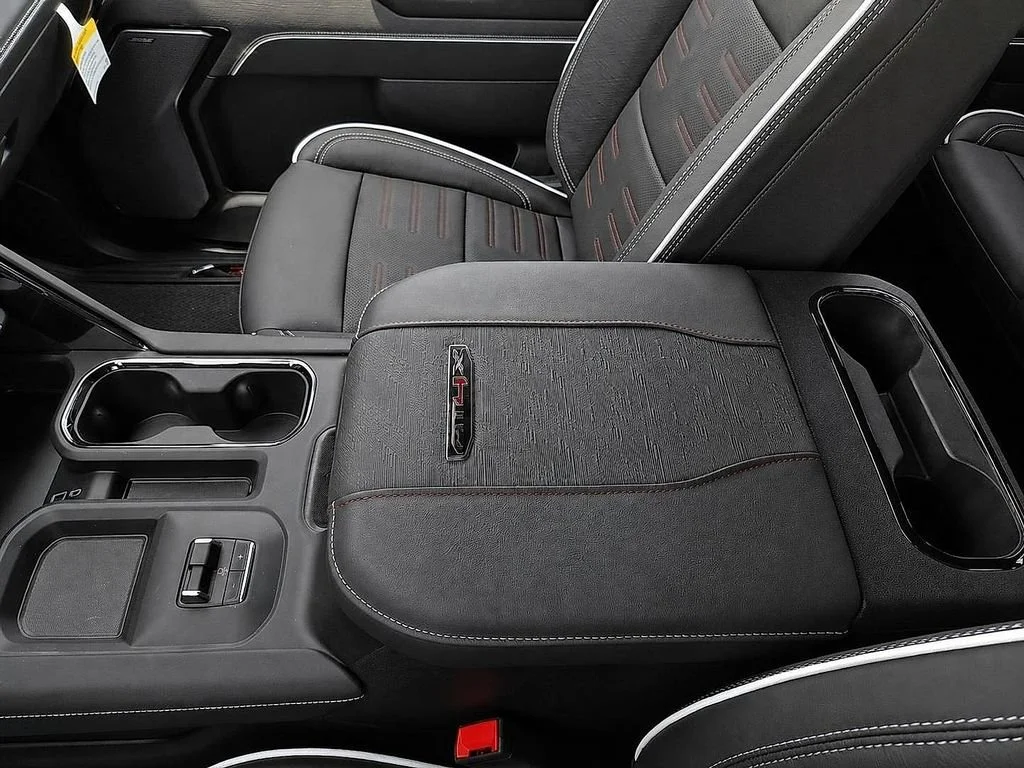 2026 GMC Sierra 2500HD AT4X - Photo 20