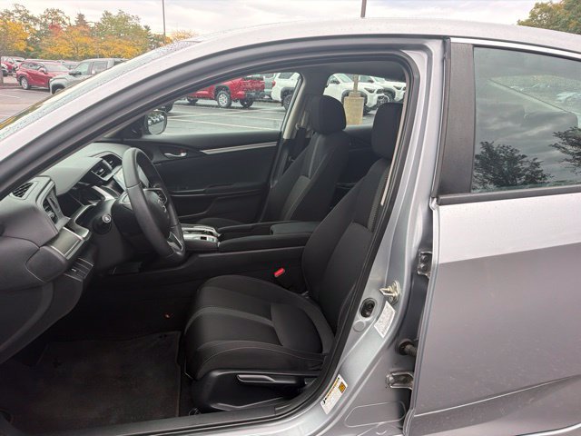 Used 2017  Honda EX-T image 12
