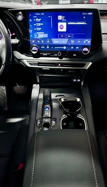 Used 2023 Silver Lexus 350 Premium image 30
