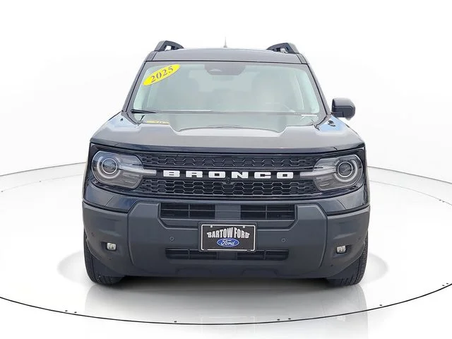 Used 2025 Black Ford Outer Banks image 2