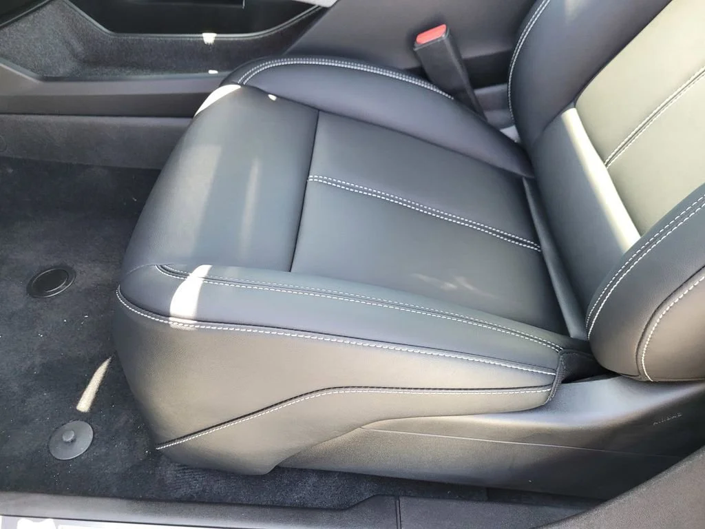 2026 Cadillac OPTIQ Luxury - Photo 13