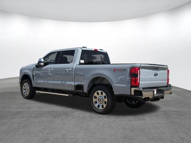New 2026 Glacier Gray Metallic Tri-Coat Ford F-250® Lariat® image 3