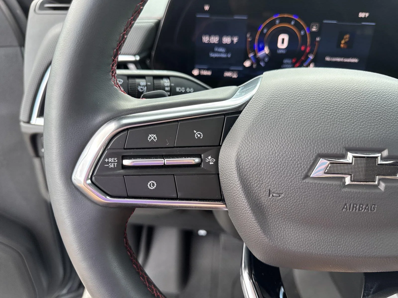 Used 2025 Sterling Gray Metallic Chevrolet RST image 22