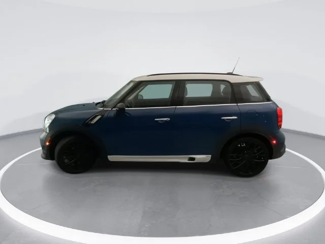 Used 2012 Blue MINI Base image 3