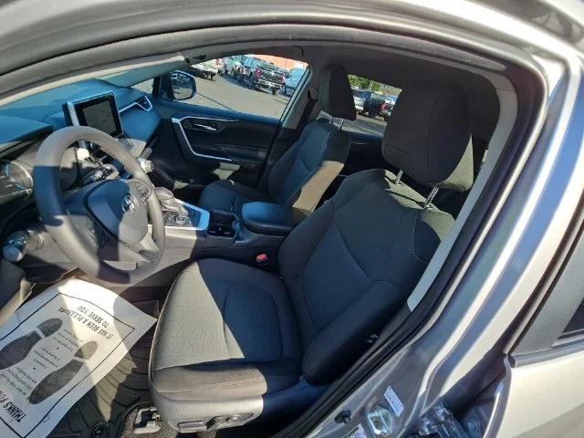 Used 2024 Silver Toyota XLE image 28