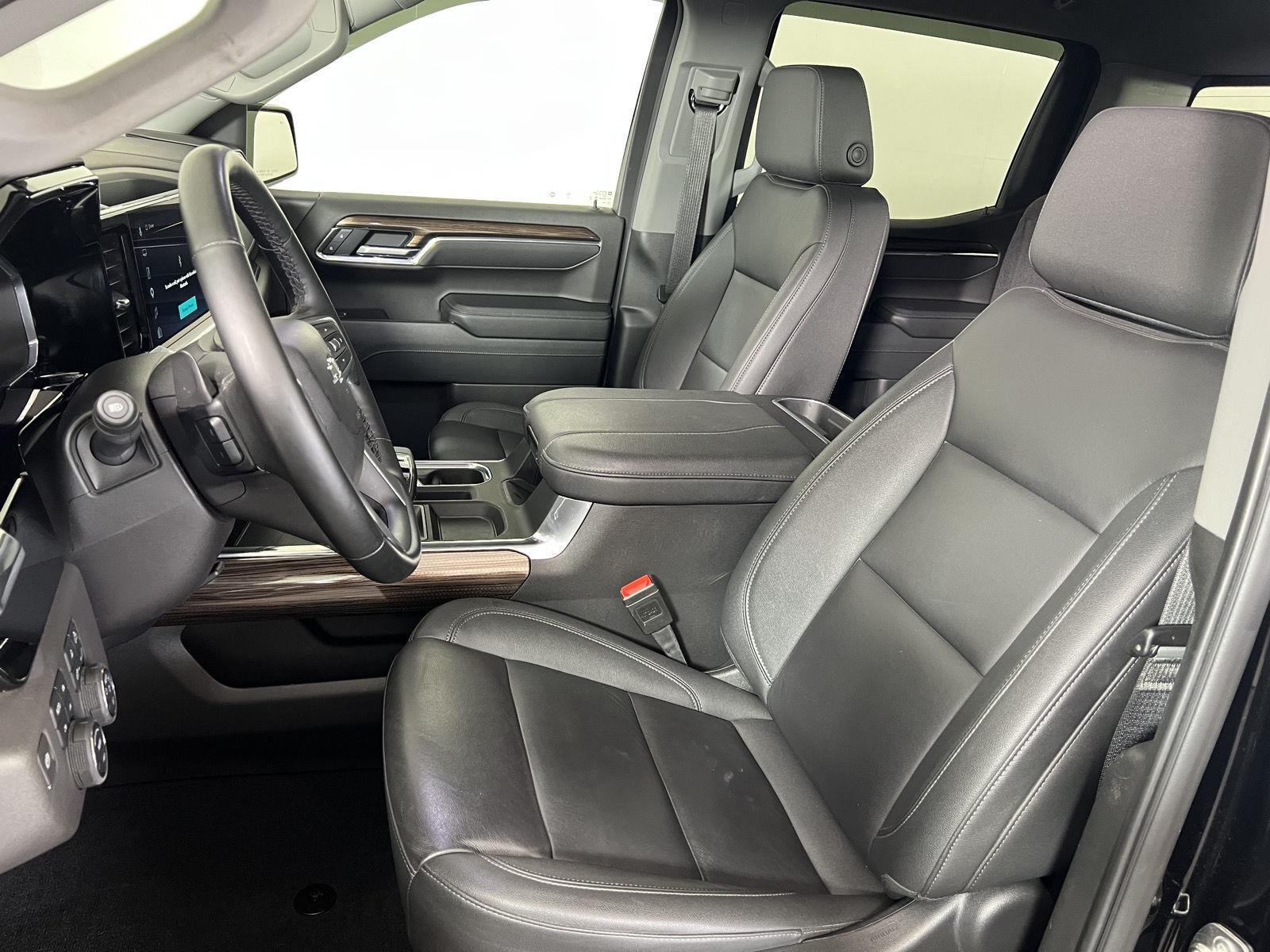 Used 2025 Black Chevrolet LT Trail Boss image 5