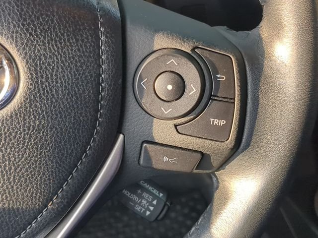 Used 2018 Magnetic Gray Metallic Toyota Limited image 17