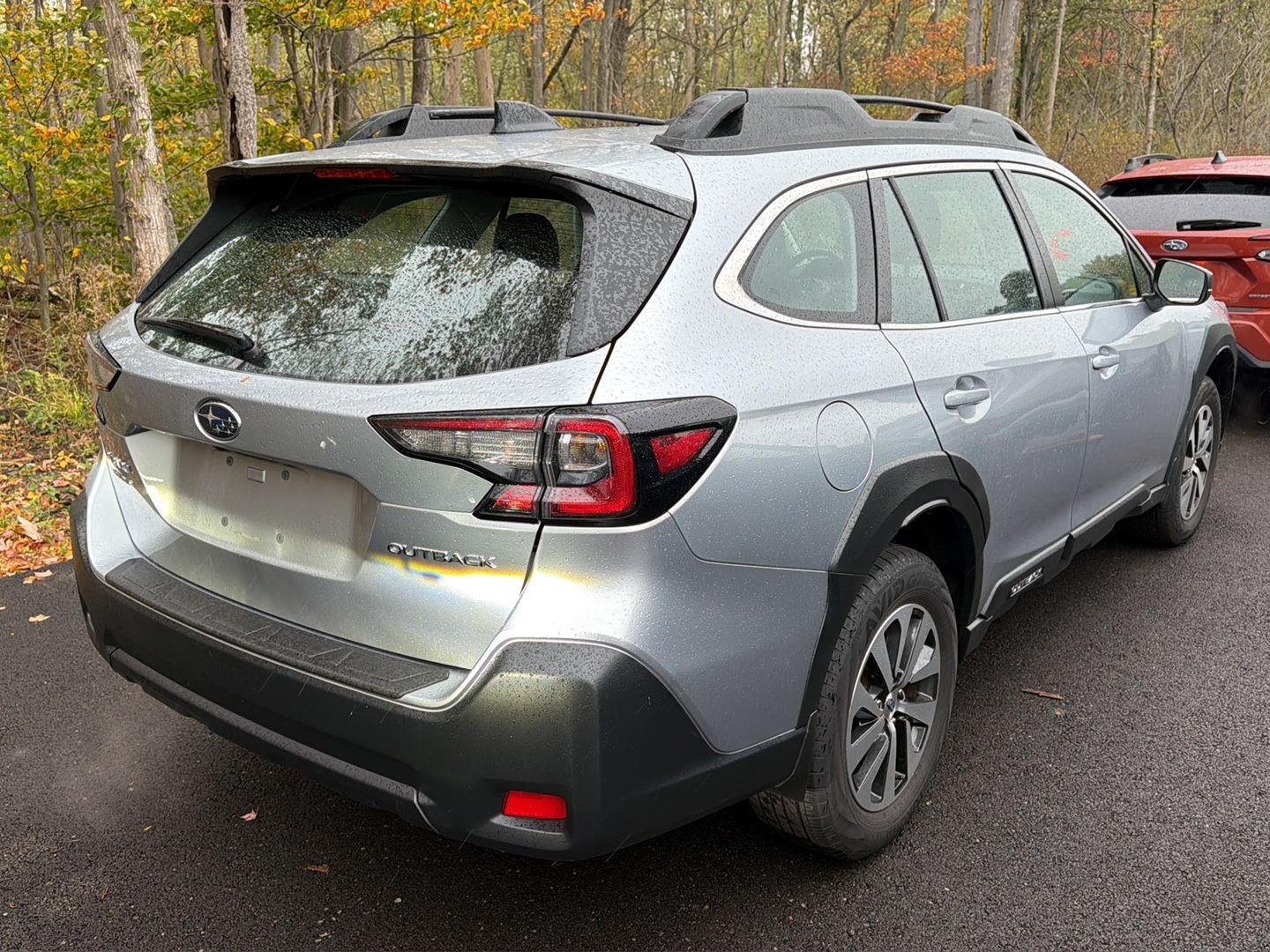 Used 2025 Ice Silver Metallic Subaru Base image 8