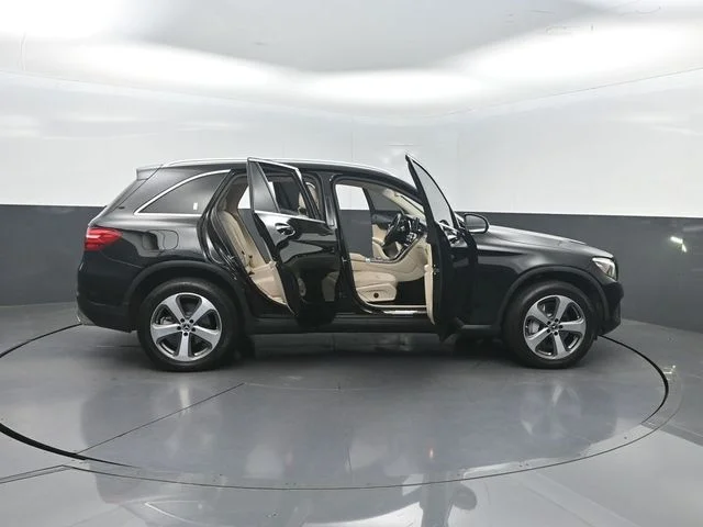 Used 2019 Black Mercedes-Benz GLC 300 image 32