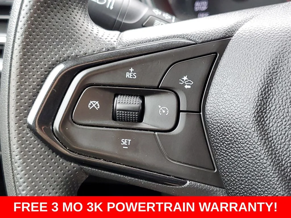 Used 2021 Red Chevrolet LT image 17