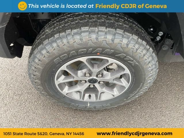 New 2026 Reign Exterior Paint Jeep Sport S image 22