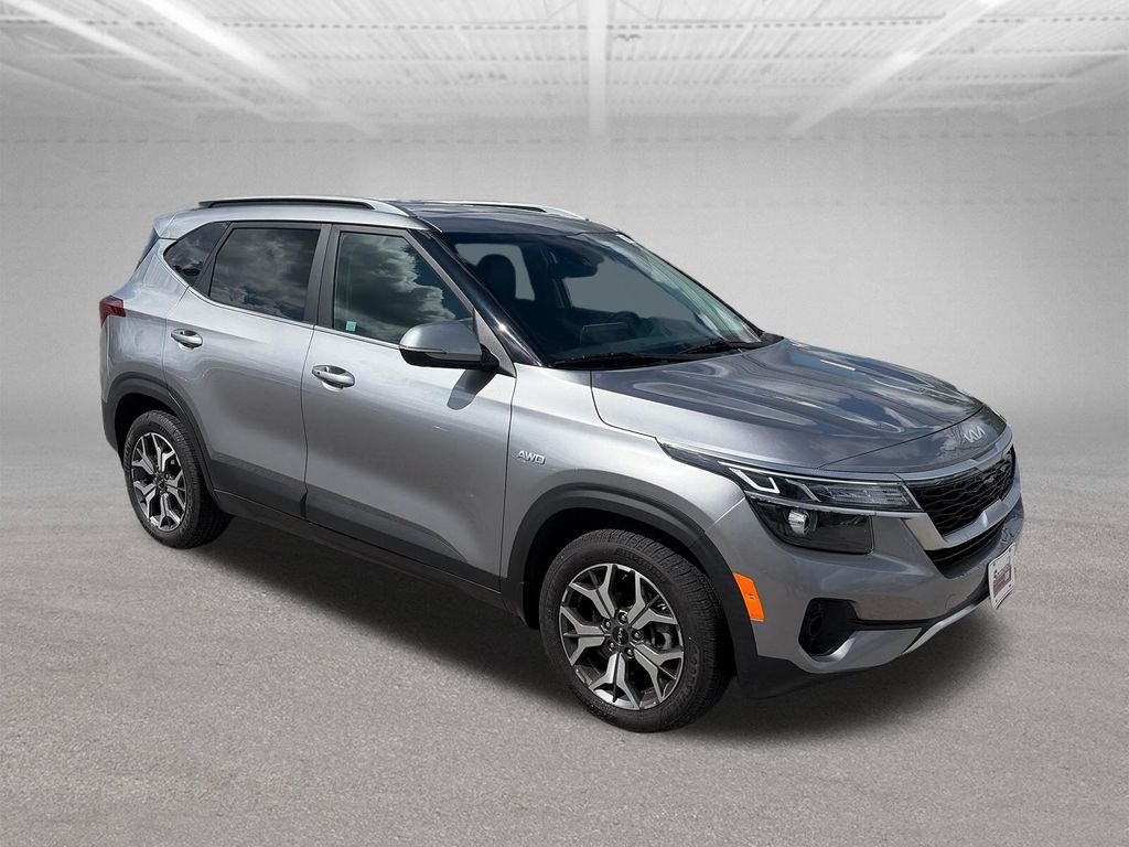 Used 2022 Steel Gray Kia EX image 15