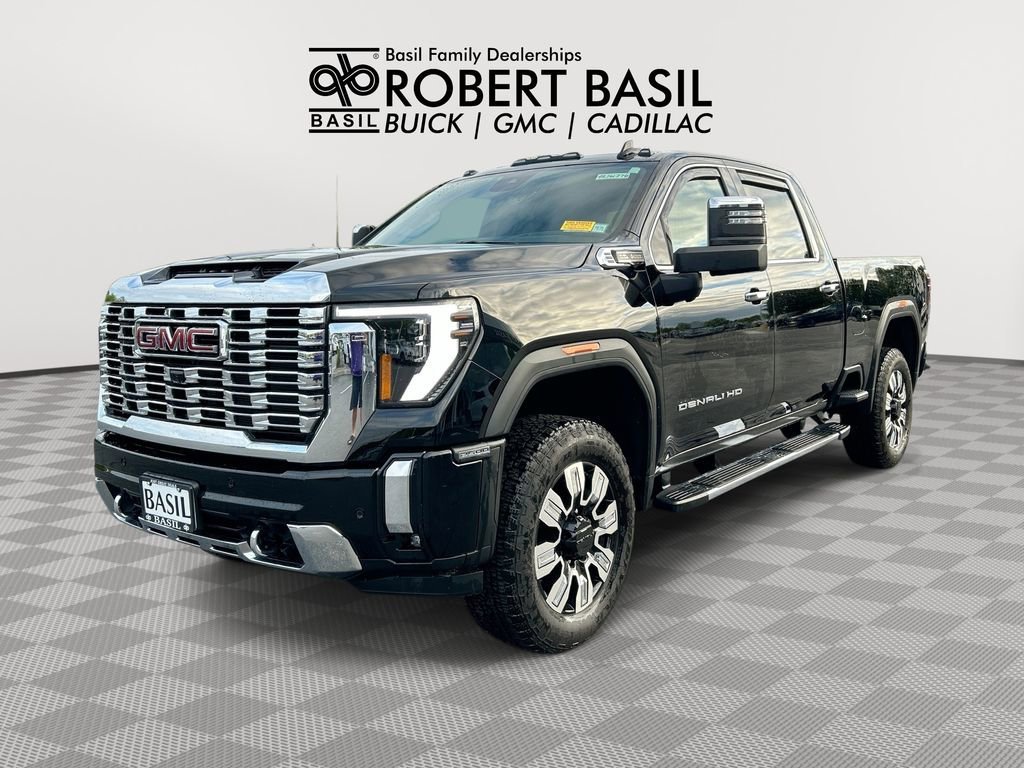 2025 GMC Sierra 4WD Crew Cab Standard Box Denali's photo