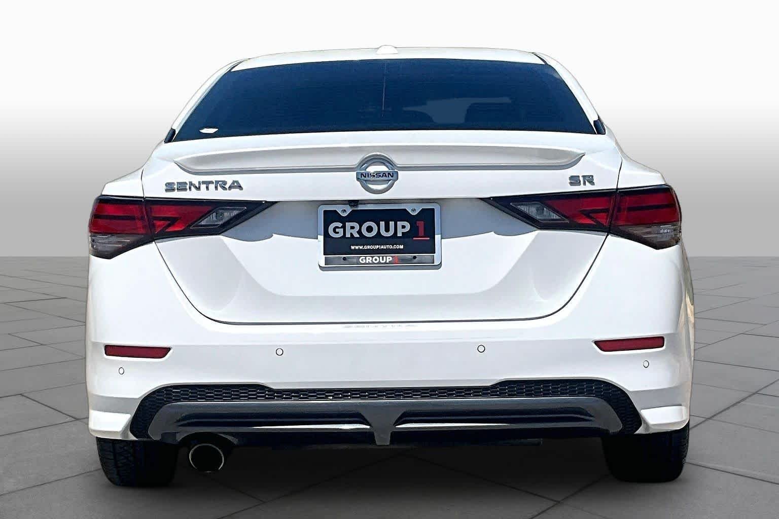 Used 2023 Aspen White Tricoat Nissan SR image 5