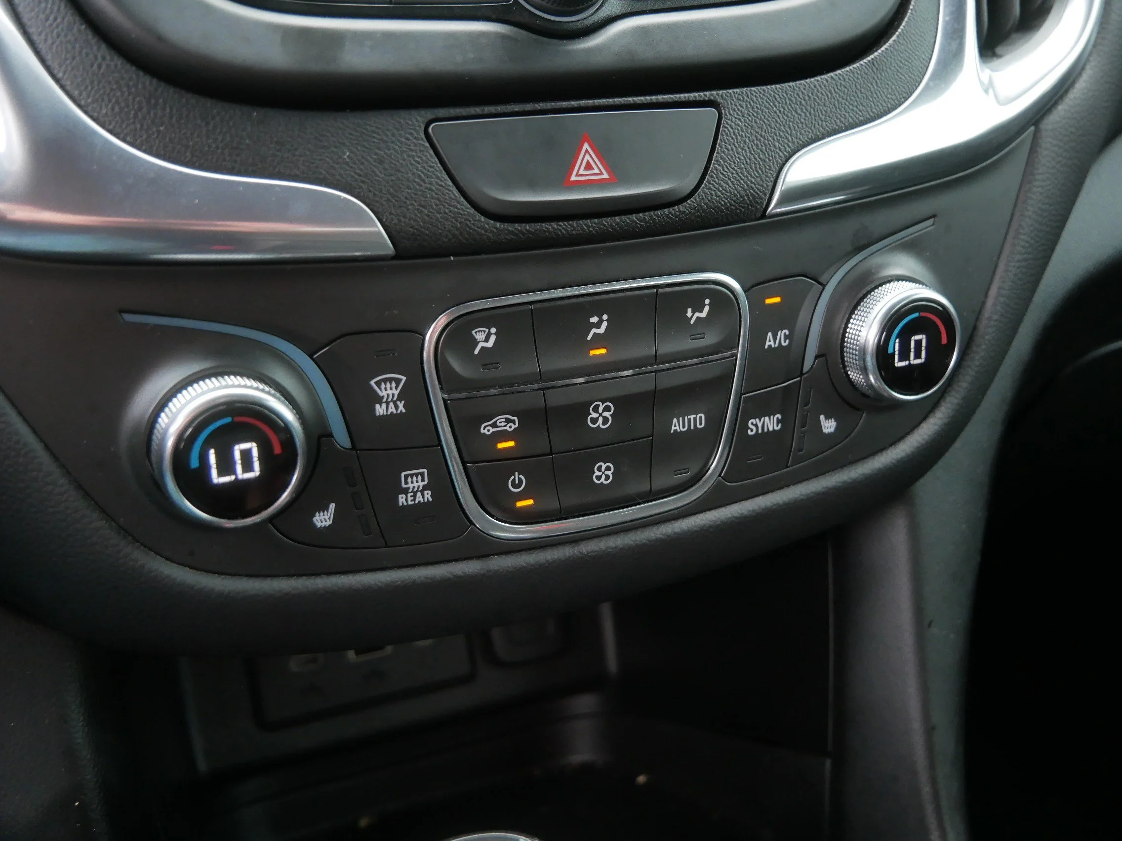 Used 2021 Mosaic Black Metallic Chevrolet LT image 28