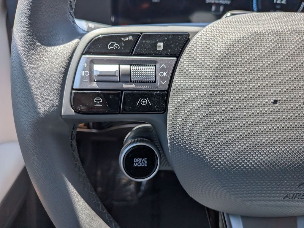 Certified Used 2026 White Hyundai SEL image 18