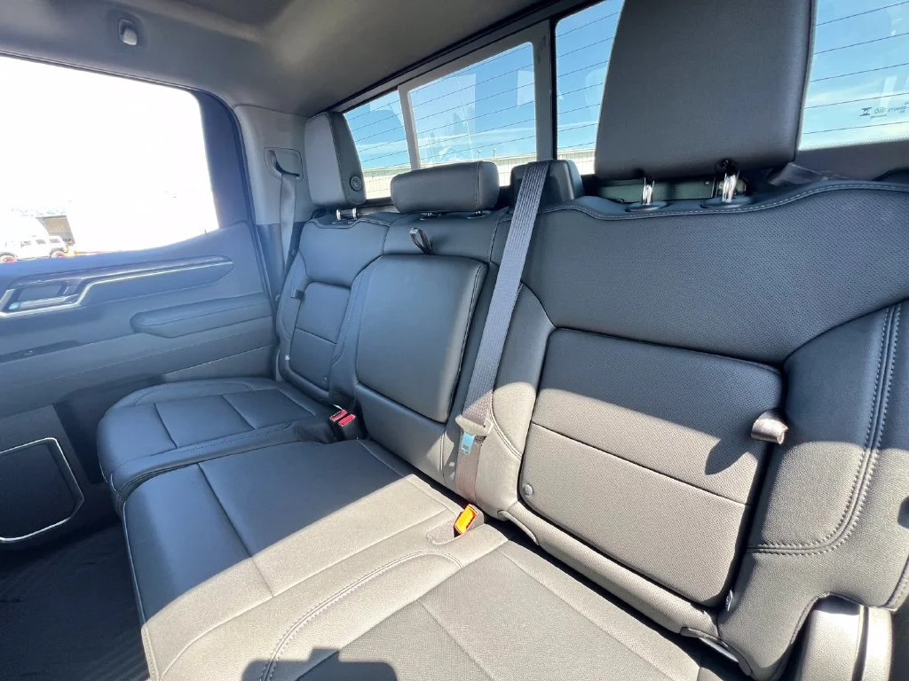 New 2026 Polar White Tricoat Chevrolet LTZ image 31