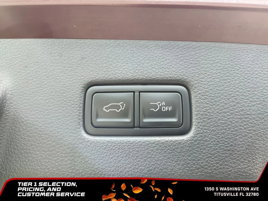 Used 2024 Red Kia EX image 19
