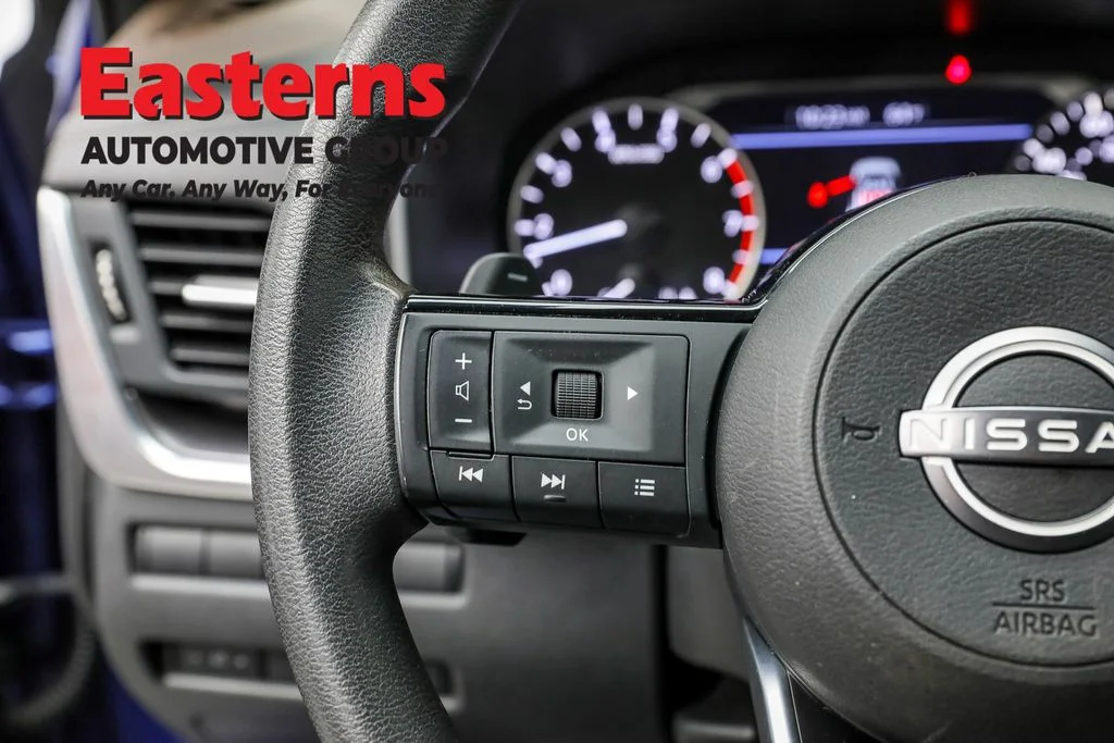 Used 2023 Blue Nissan SV image 14