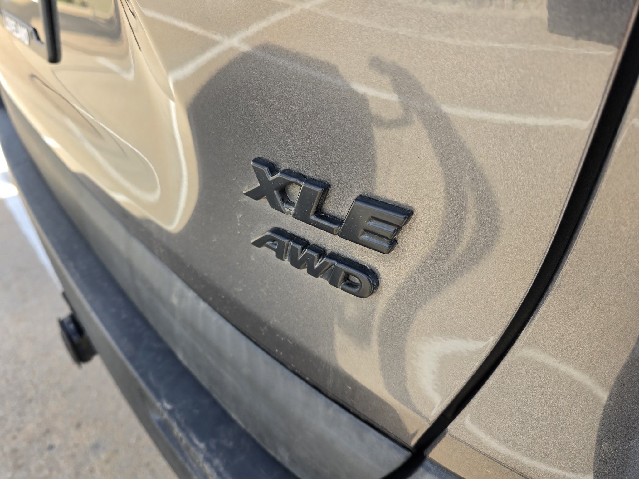 Used 2021 Magnetic Gray Metallic Toyota XLE image 11