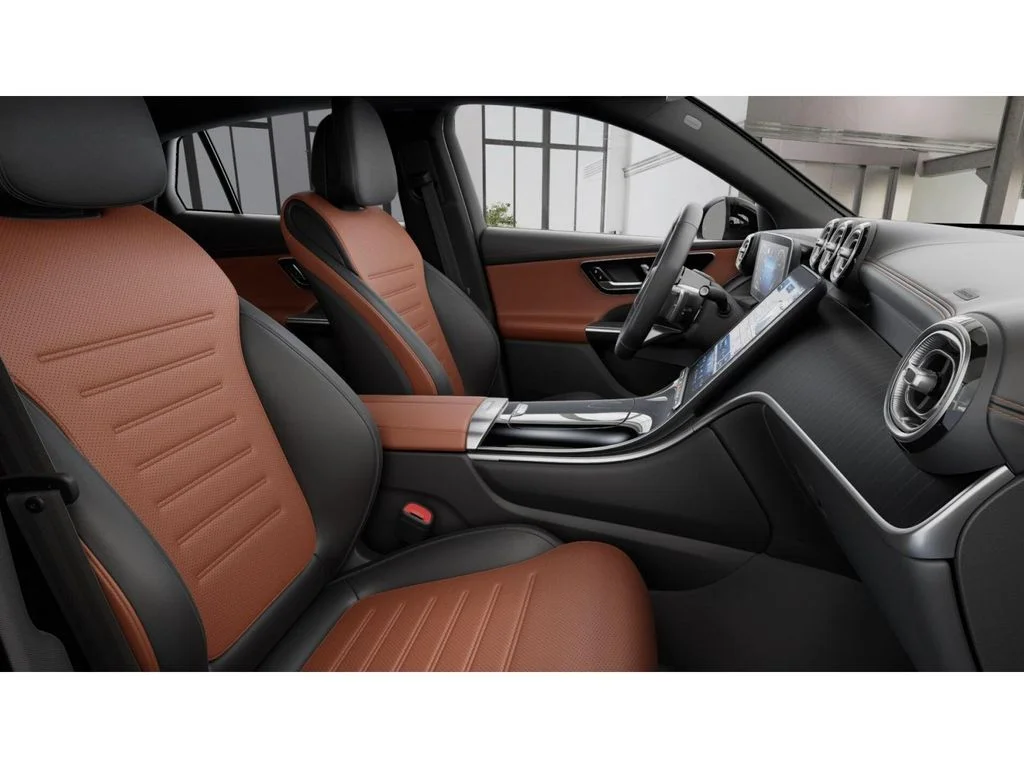 New 2026 White Mercedes-Benz GLC 300 Coupe image 4