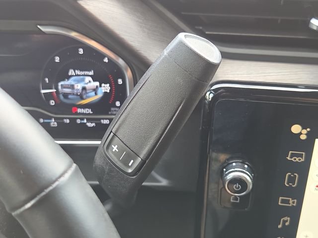 Used 2024 Summit White GMC AT4 image 27