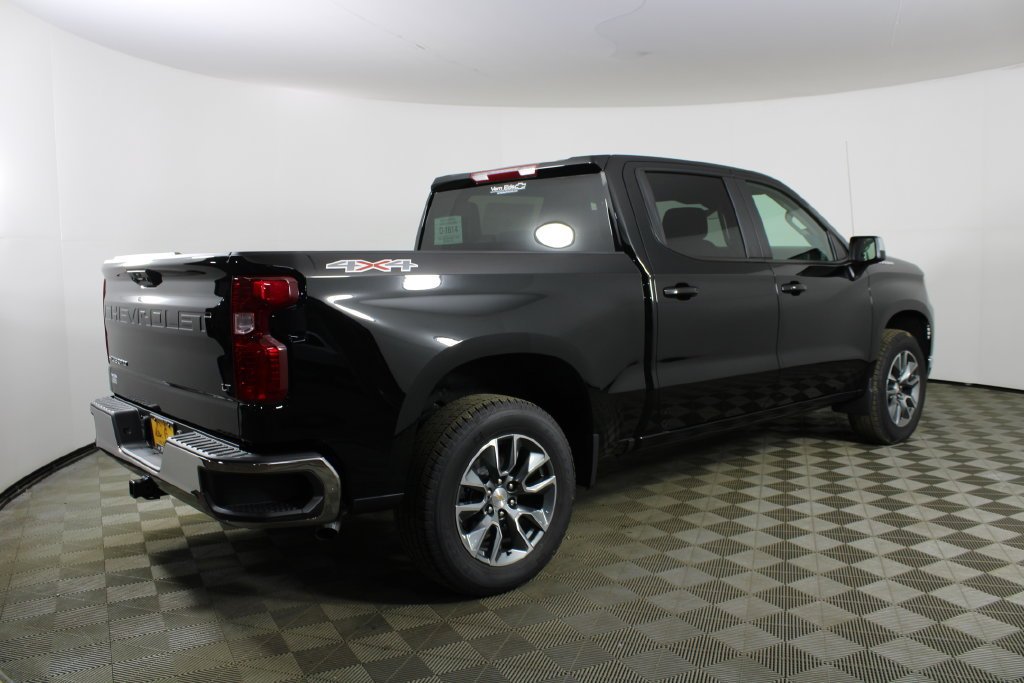 2026 Chevrolet Silverado 1500 LT - Photo 5