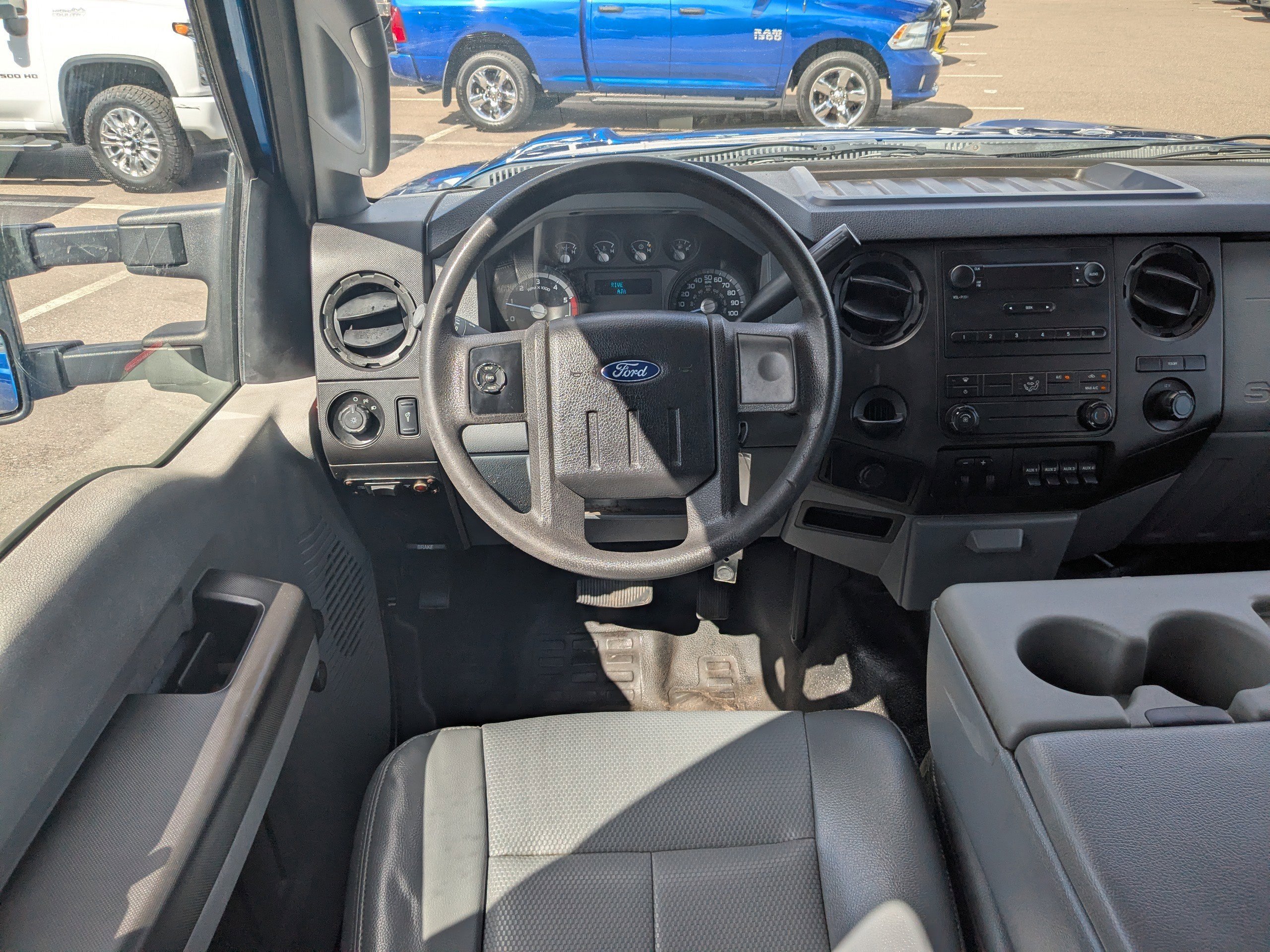 2016 Ford F-450 Super Duty Chassis Cab XL - Photo 14