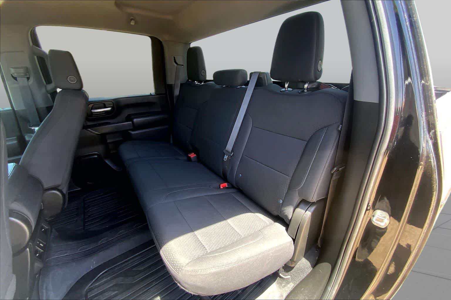 Used 2024 Onyx Black GMC Pro image 21