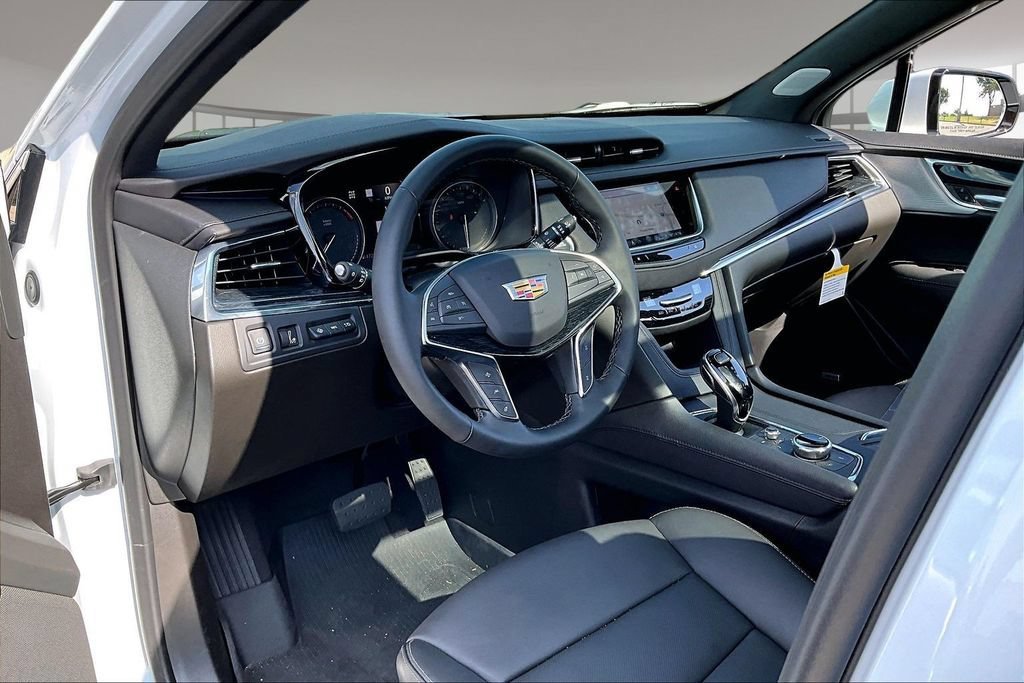 2026 Cadillac XT5 Premium Luxury - Photo 6