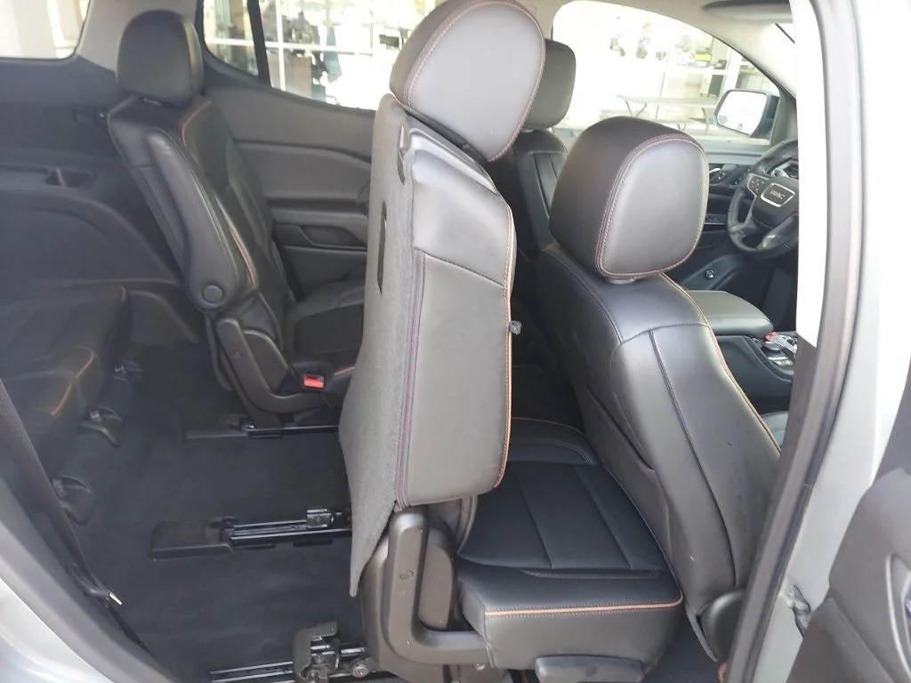 Used 2023 Silver GMC AT4 image 39