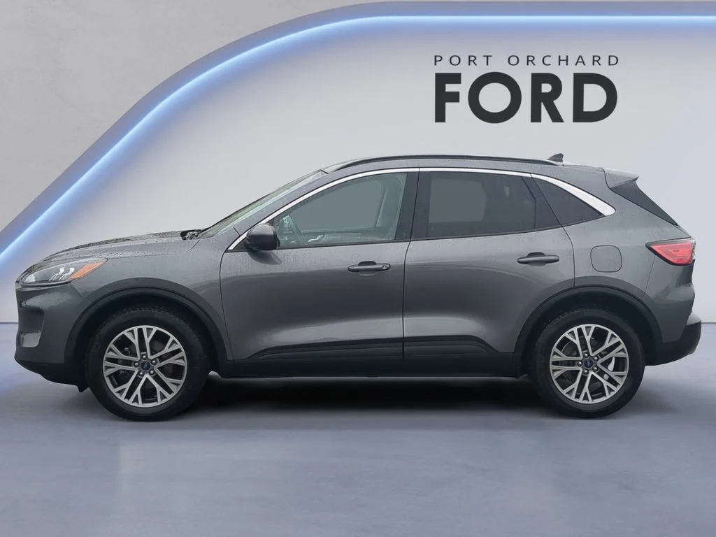 Used 2021 Gray Ford SEL image 3