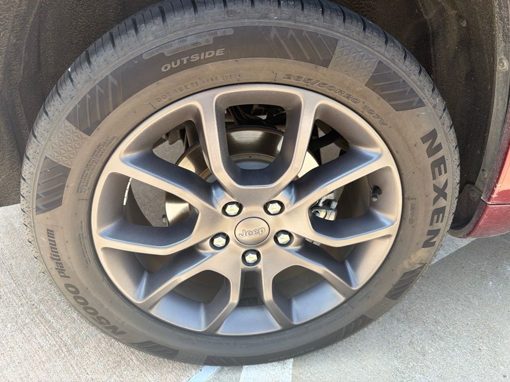 Used 2020 Red Jeep High Altitude image 6