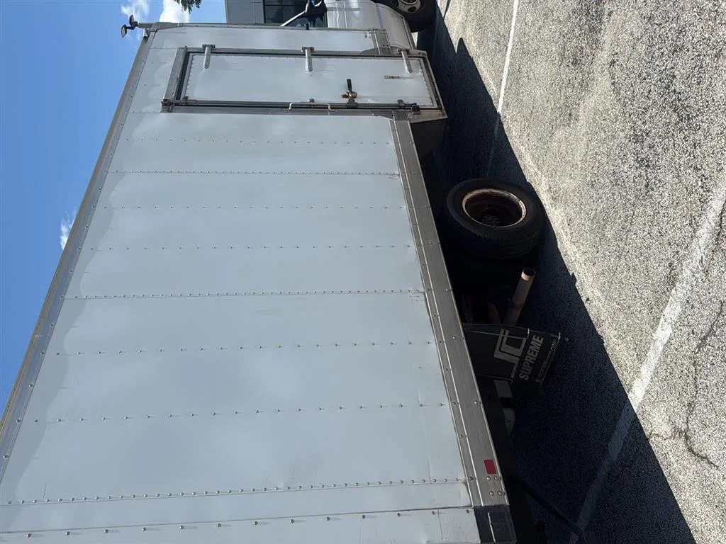 Used 2014 Gray Ford E450 image 4