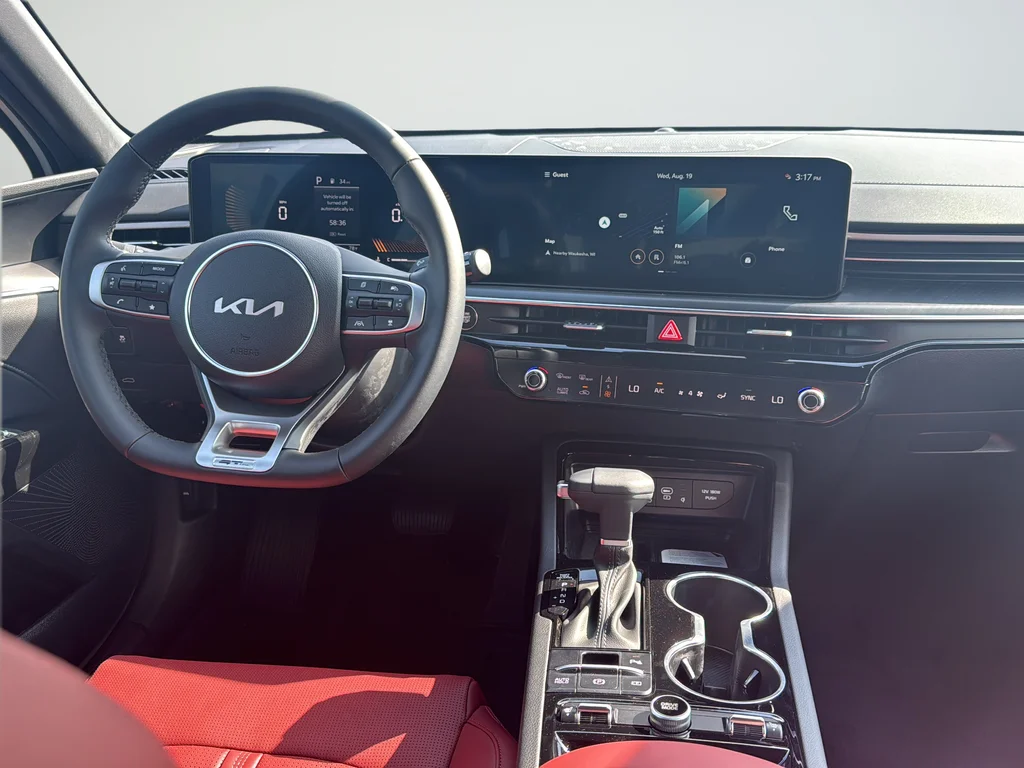 New 2026 Snow White Pearl Kia GT-Line image 11