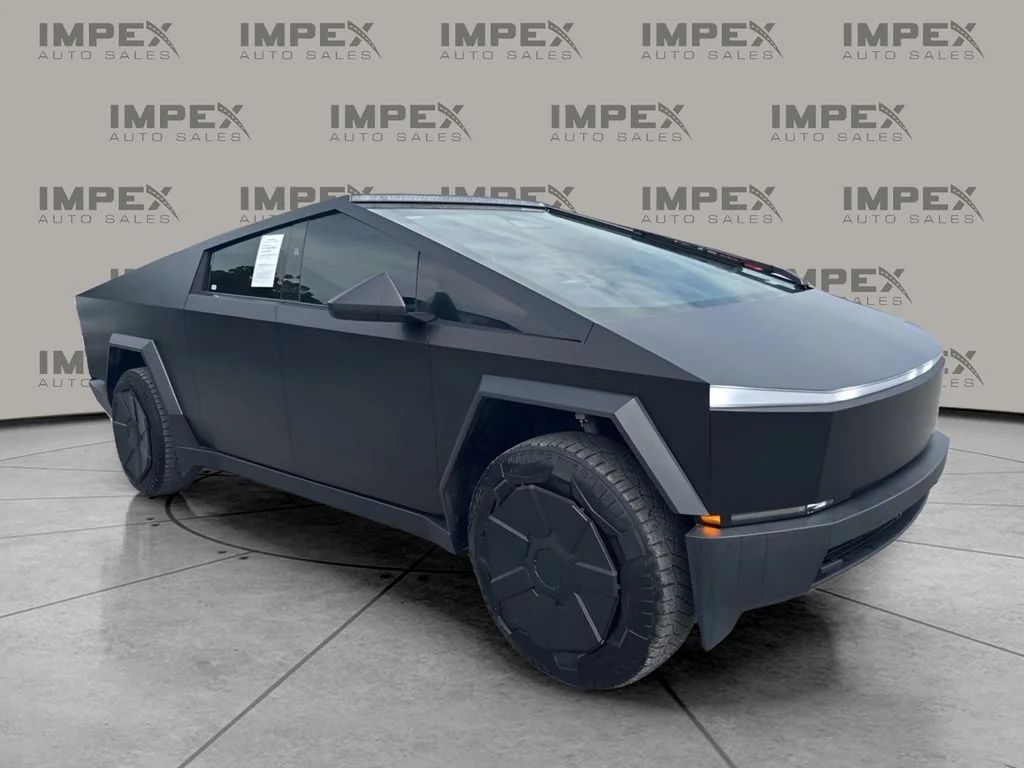 Used 2024  Tesla Cyberbeast image 7