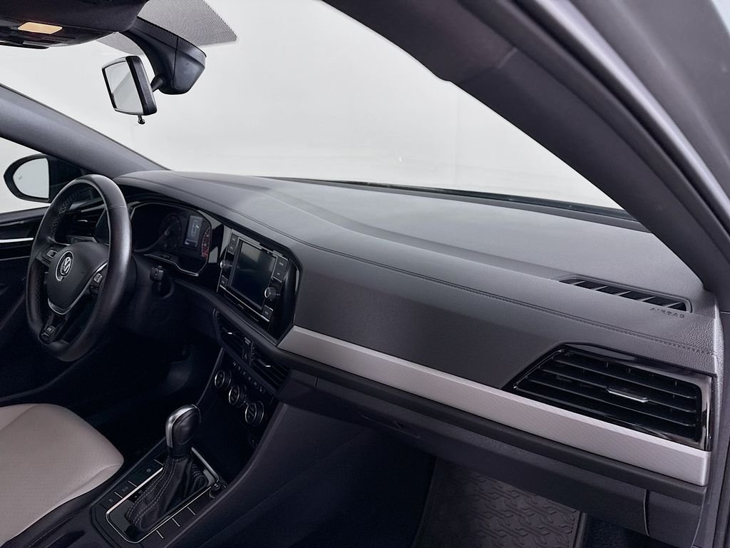 Used 2021 Silver Volkswagen R-Line image 30
