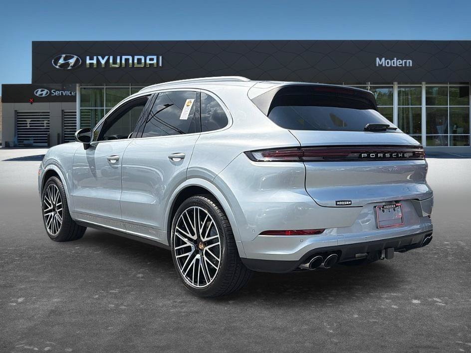Used 2025 Dolomite Silver Metallic Porsche Base image 5