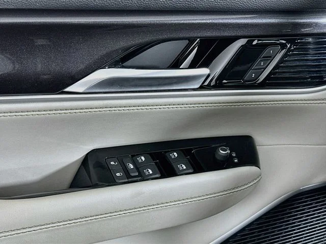 Certified Pre-Owned 2022 Jeep Wagoneer Series I