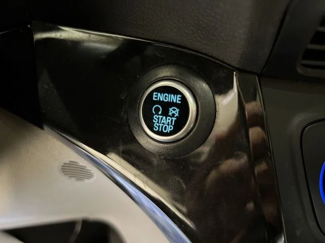 Used 2019 White Platinum Clearcoat Metallic Ford Titanium image 16