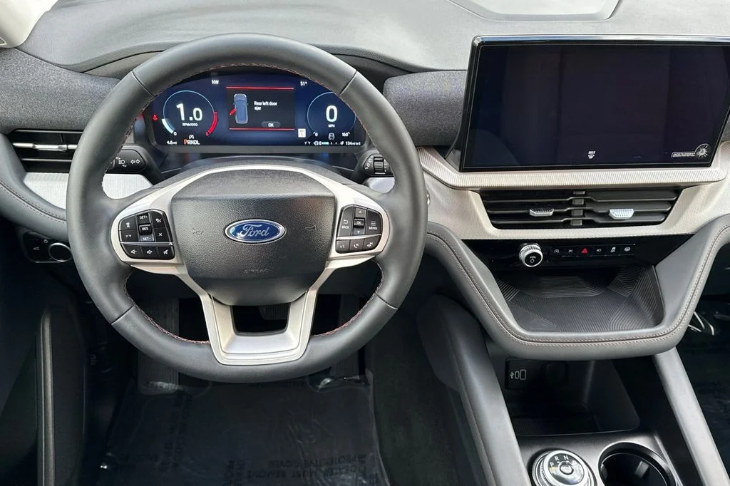 New 2026 Vapor Blue Ford Active image 14