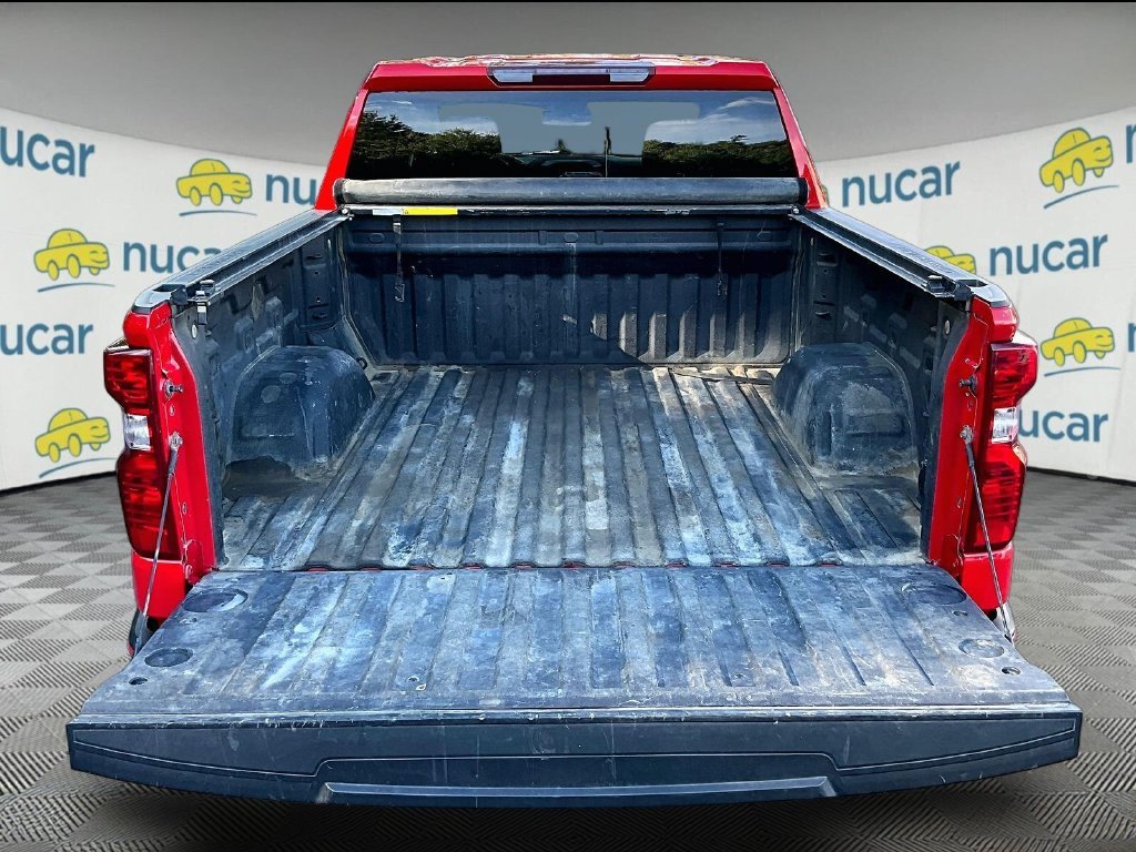 Used 2023 Red Hot Chevrolet Custom image 32