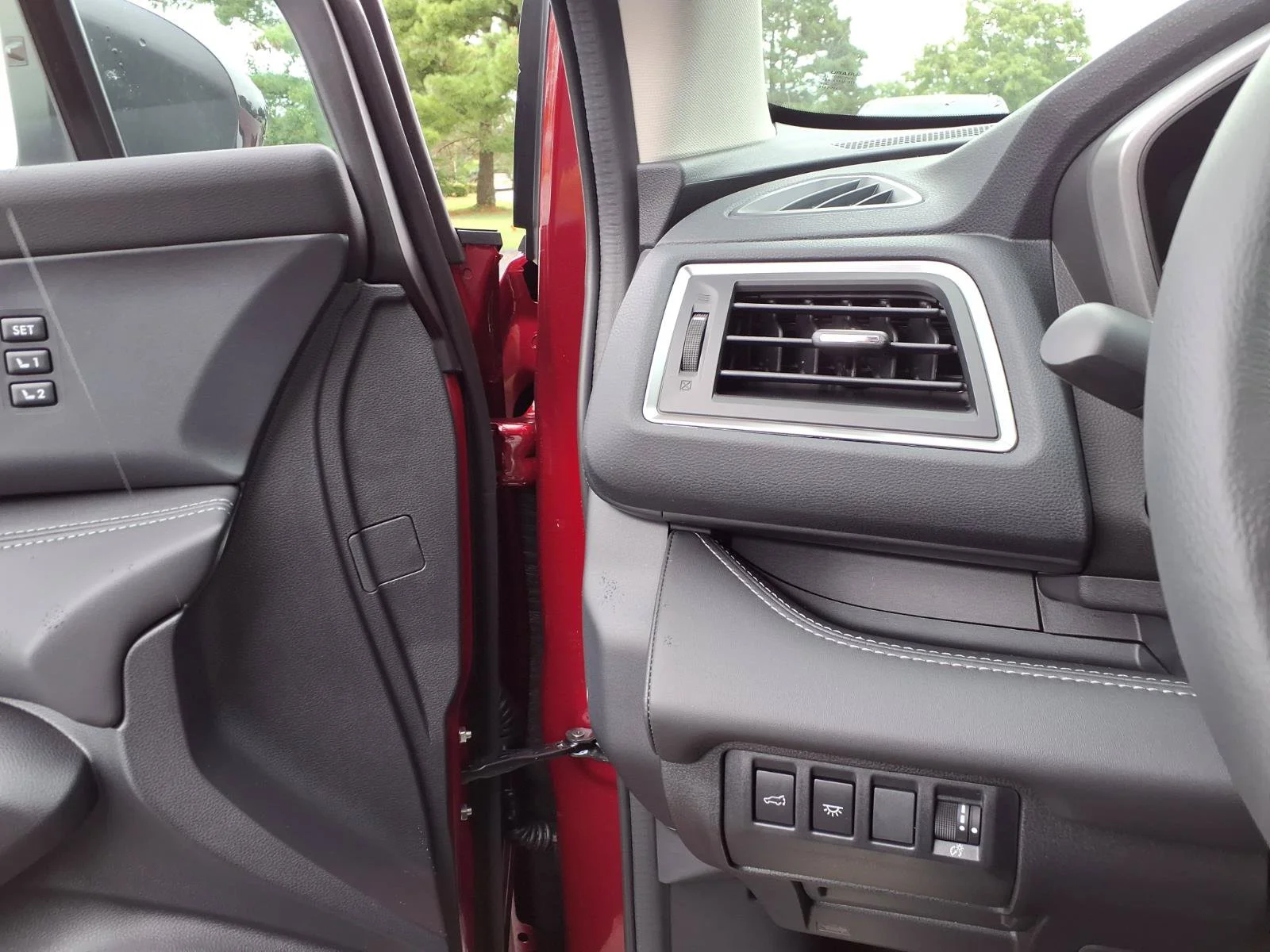 New 2026 CRIMSON RED PEARL Subaru Limited 8-Passenger image 8