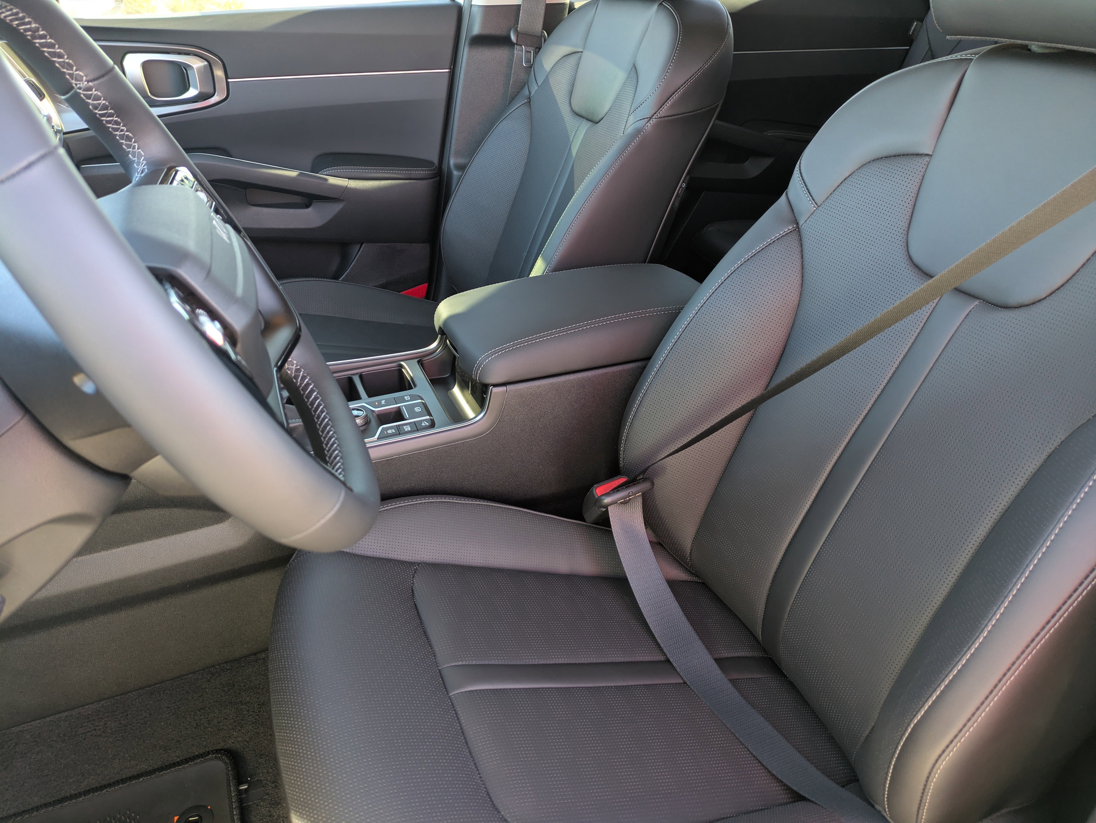 New 2026 Ivory Silver Kia S image 27