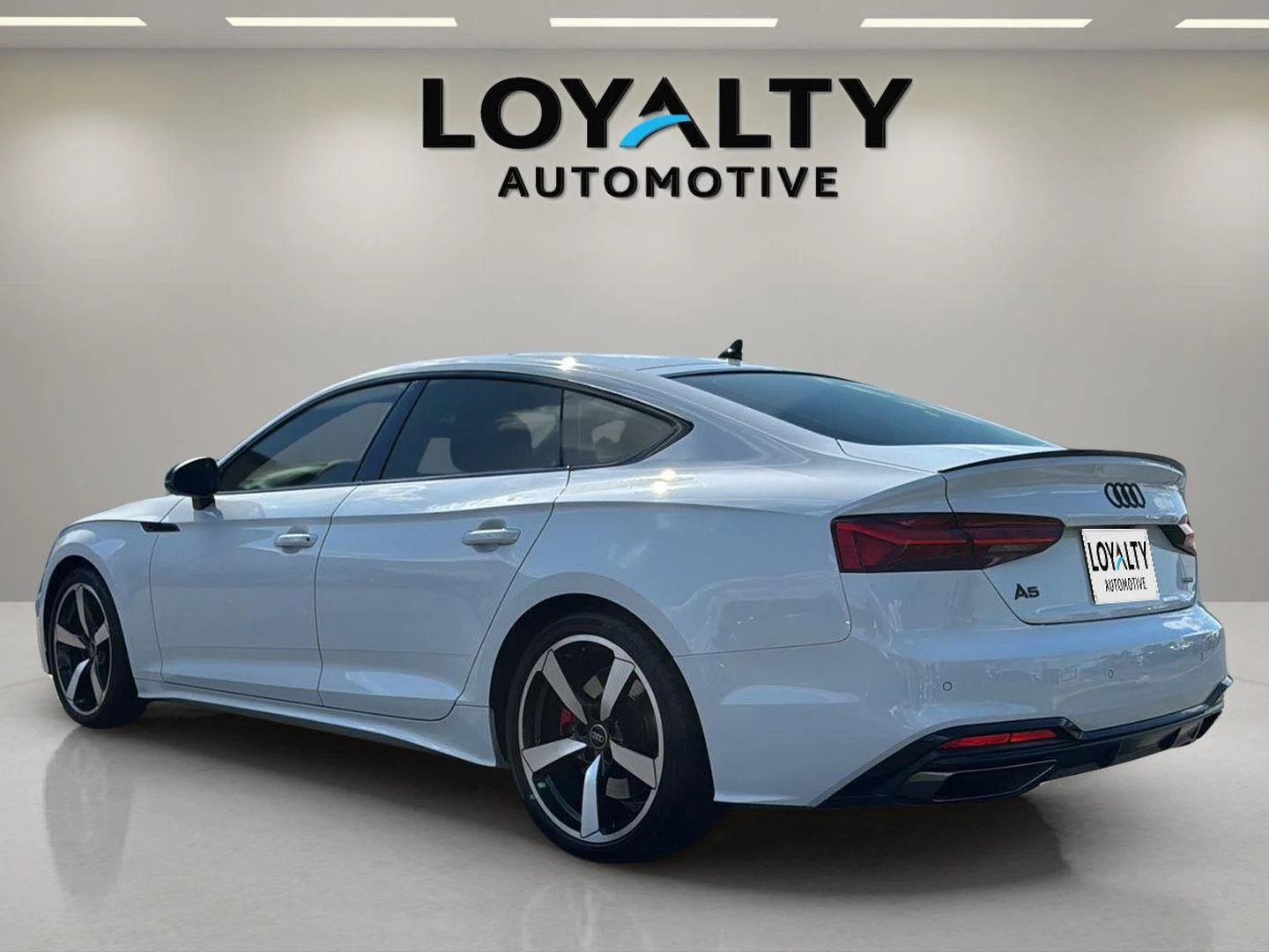 Used 2024 WHITE AUDI S LINE PREMIUM PLUS 45 TF image 3