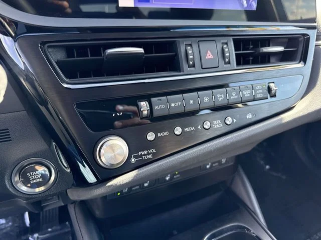 Used 2024 Black Lexus 350 image 19