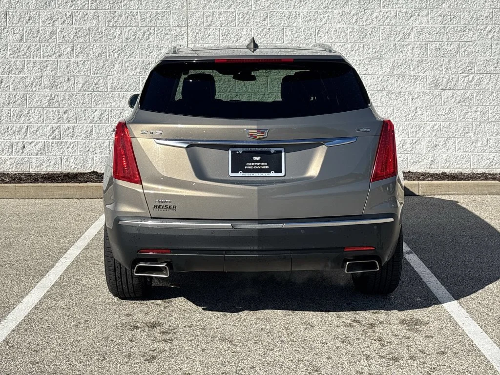 Used 2018 BRONZE DUNE METALLIC Cadillac Luxury AWD image 12